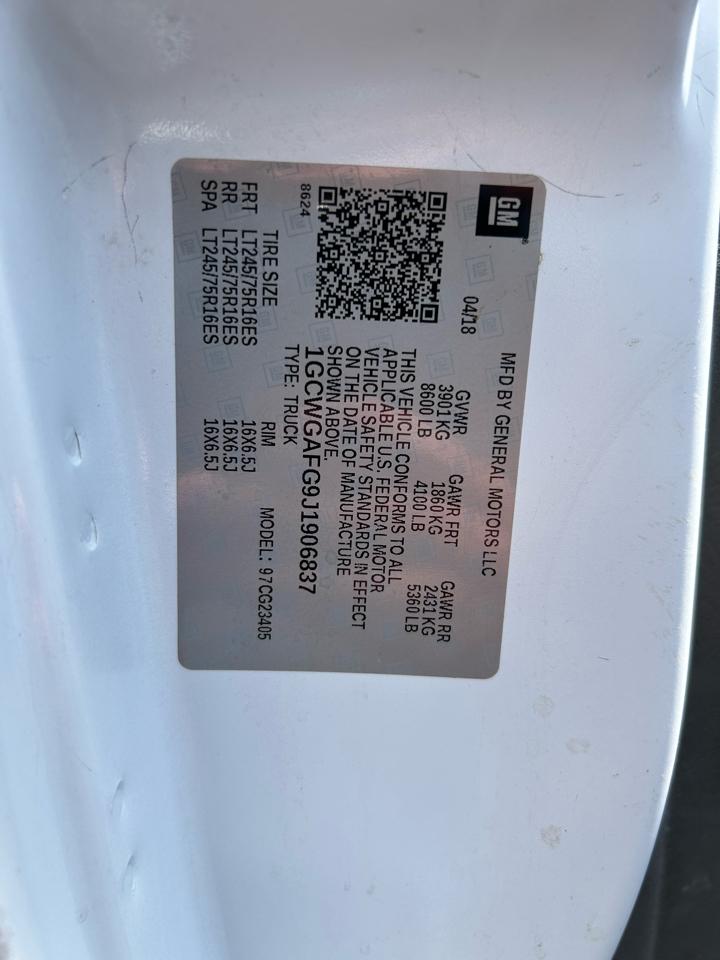 Chevrolet Express Cargo Van RWD 2500 135" 2018