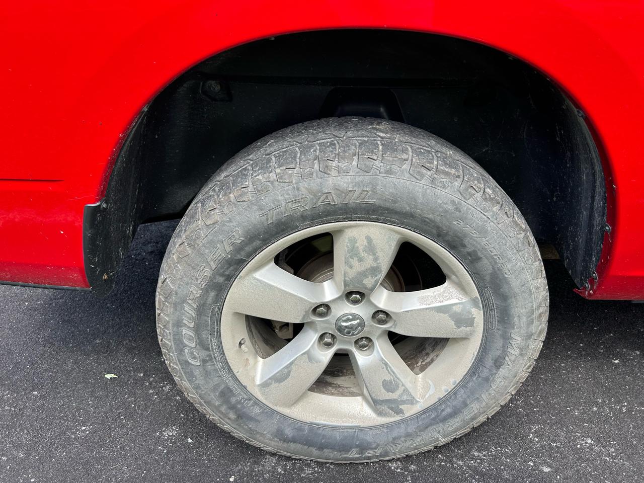 RAM 1500 4WD Crew Cab 140.5" Express 2015