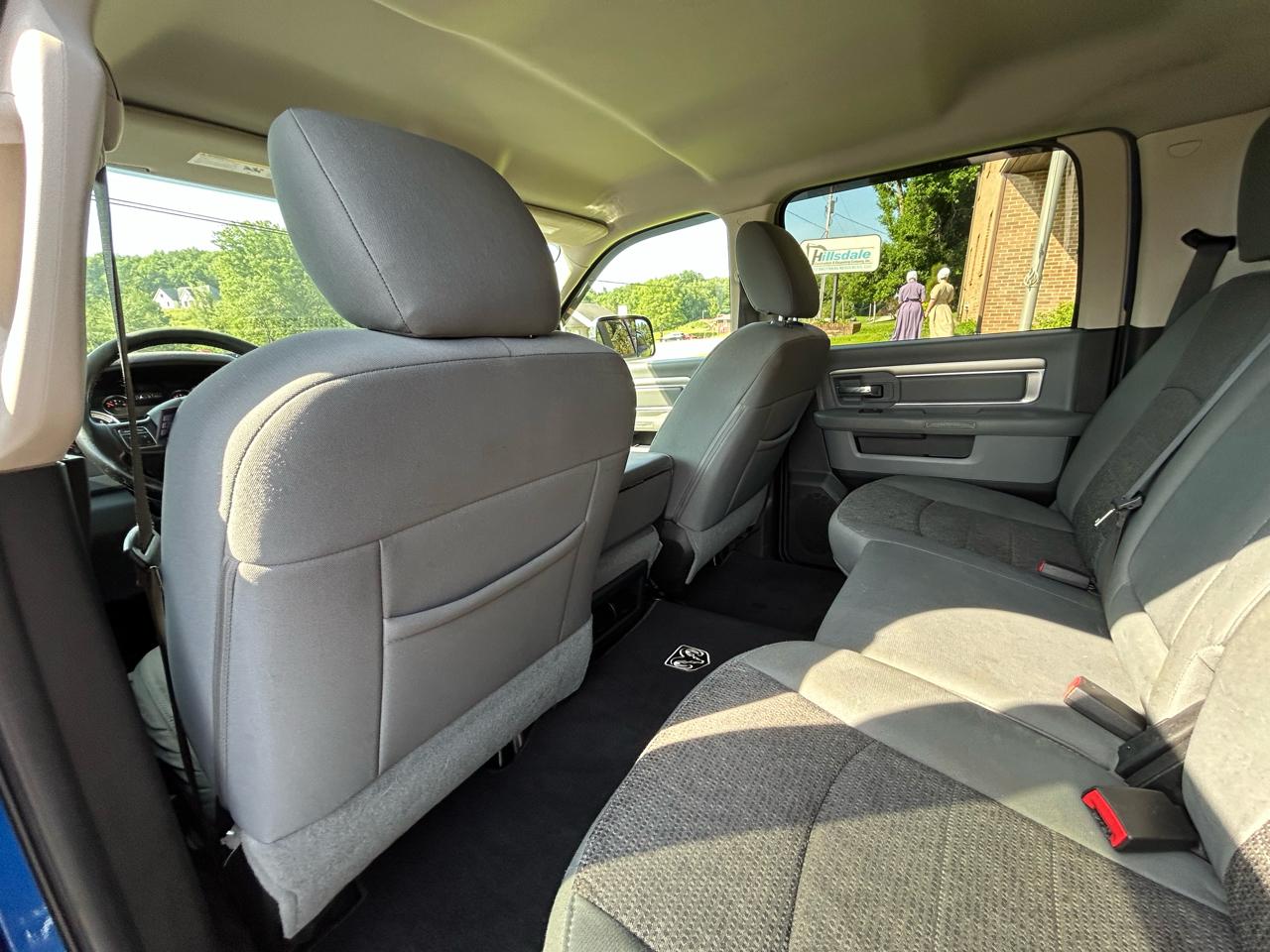 RAM 2500 4WD Crew Cab 149" Lone Star 2015