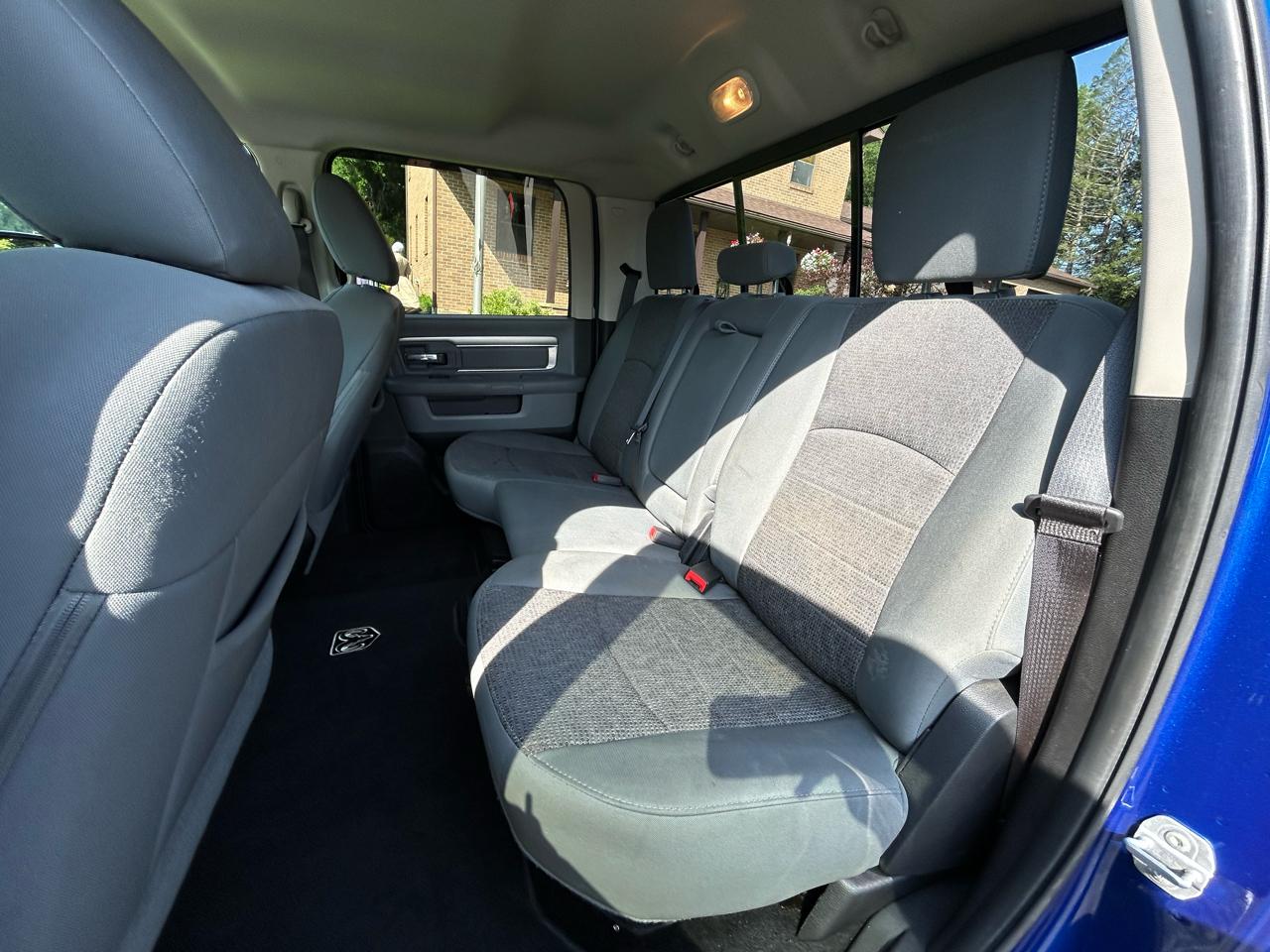 RAM 2500 4WD Crew Cab 149" Lone Star 2015
