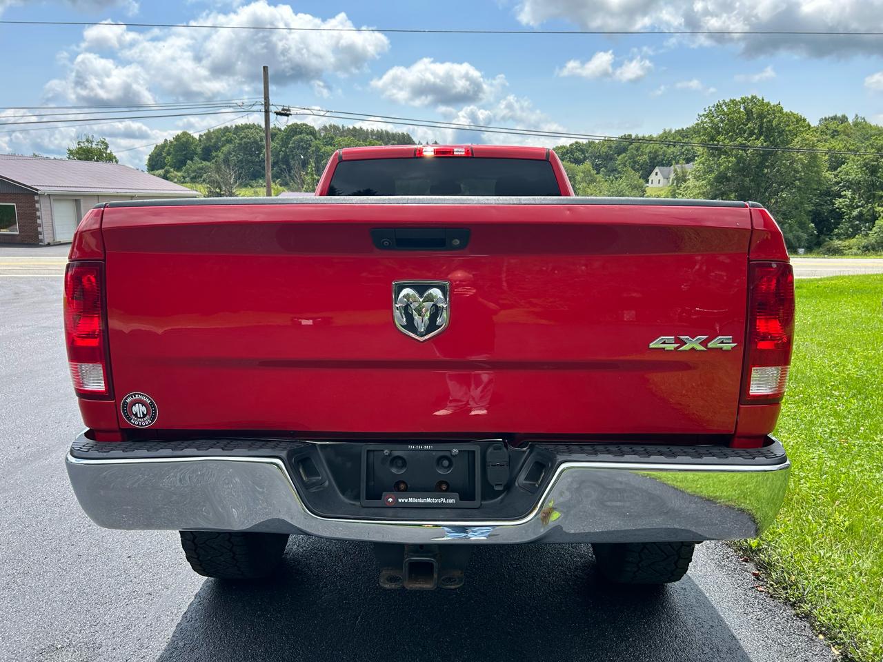 RAM 2500 4WD Reg Cab 140.5" Tradesman 2016