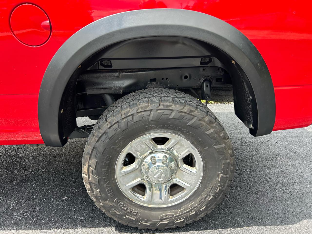 RAM 2500 4WD Reg Cab 140.5" Tradesman 2016