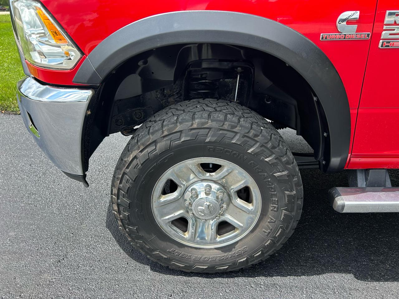 RAM 2500 4WD Reg Cab 140.5" Tradesman 2016