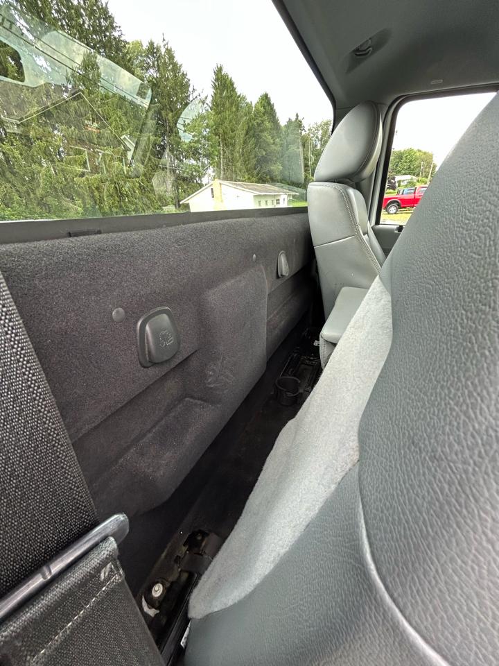 Ford Super Duty F-250 SRW 4WD Reg Cab 137" XLT 2014