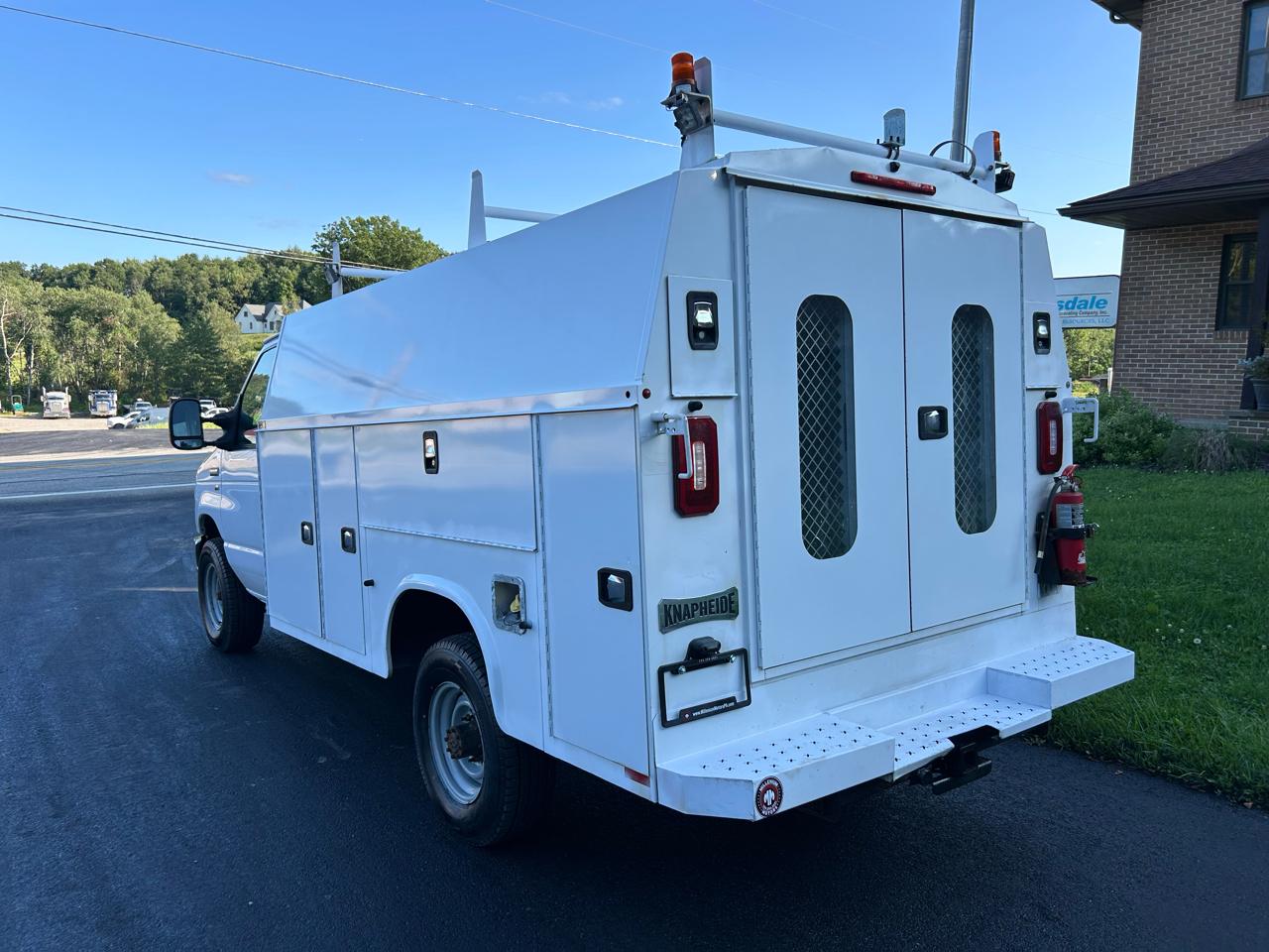 Ford E-Series Cutaway E-350 SRW 138" WB 2018