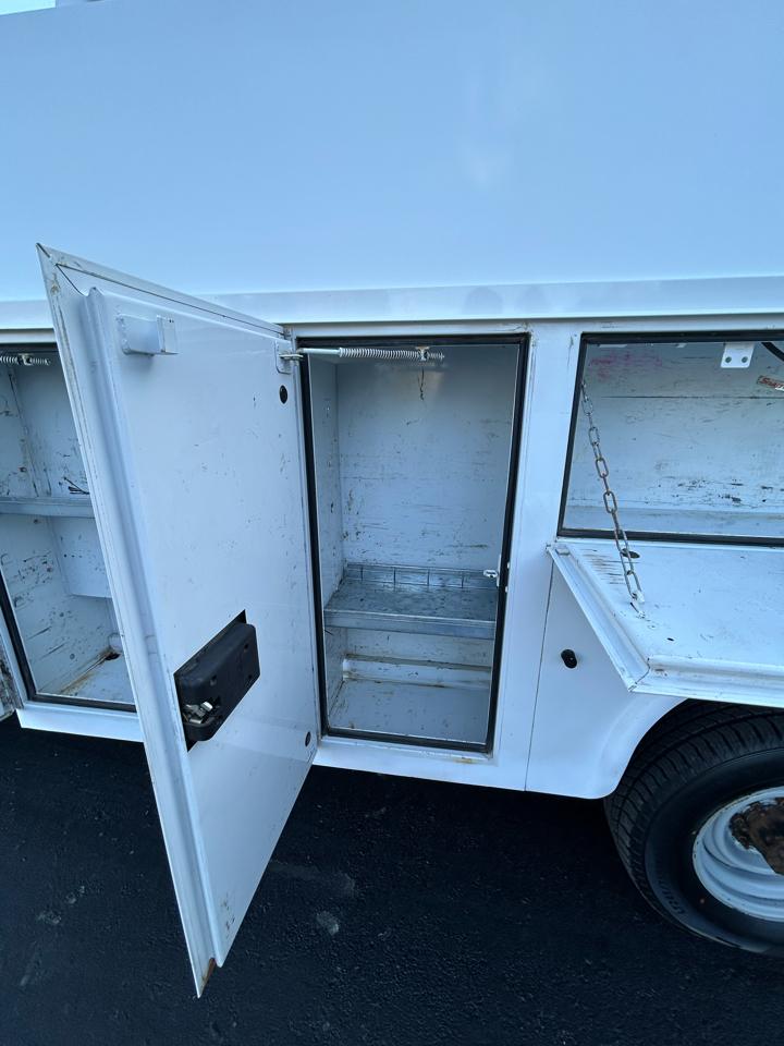 Ford E-Series Cutaway E-350 SRW 138" WB 2018