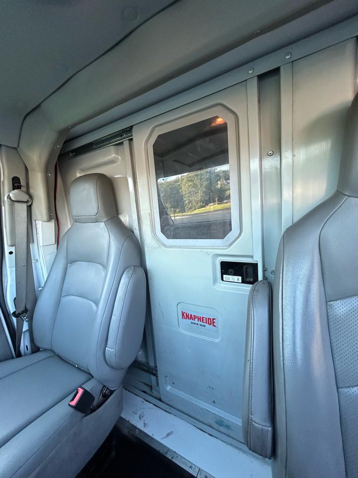 Ford E-Series Cutaway E-350 SRW 138" WB 2018