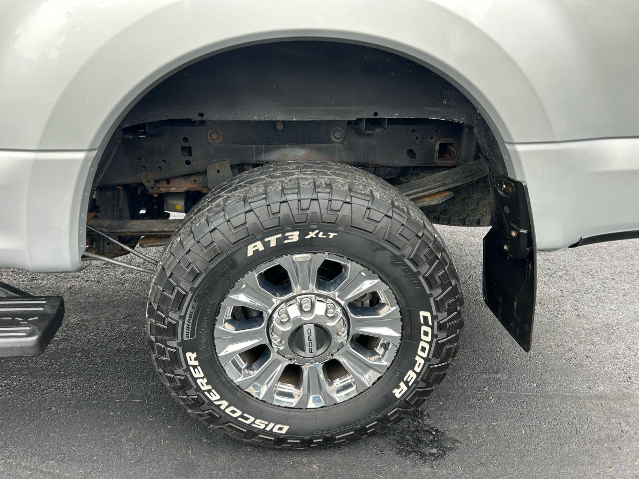 Ford Super Duty F-250 SRW 4WD Crew Cab 156" XLT 2017