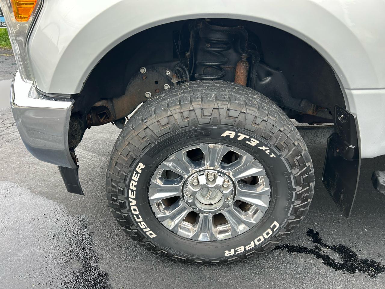 Ford Super Duty F-250 SRW 4WD Crew Cab 156" XLT 2017