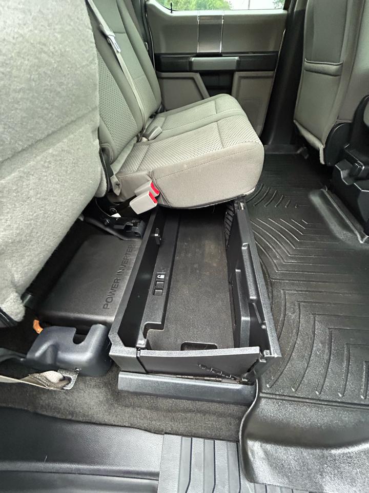 Ford Super Duty F-250 SRW 4WD Crew Cab 156" XLT 2017