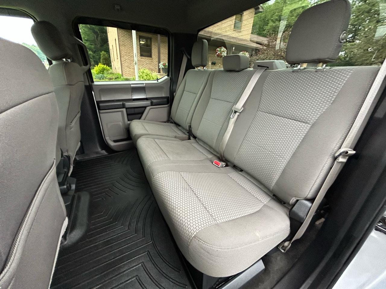 Ford Super Duty F-250 SRW 4WD Crew Cab 156" XLT 2017