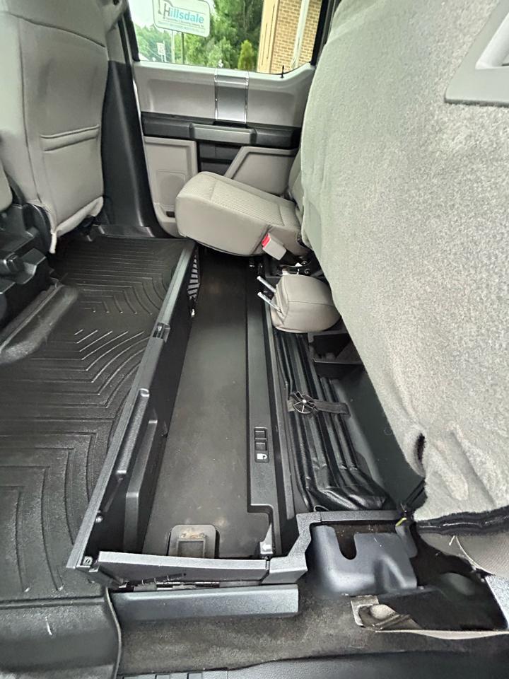 Ford Super Duty F-250 SRW 4WD Crew Cab 156" XLT 2017