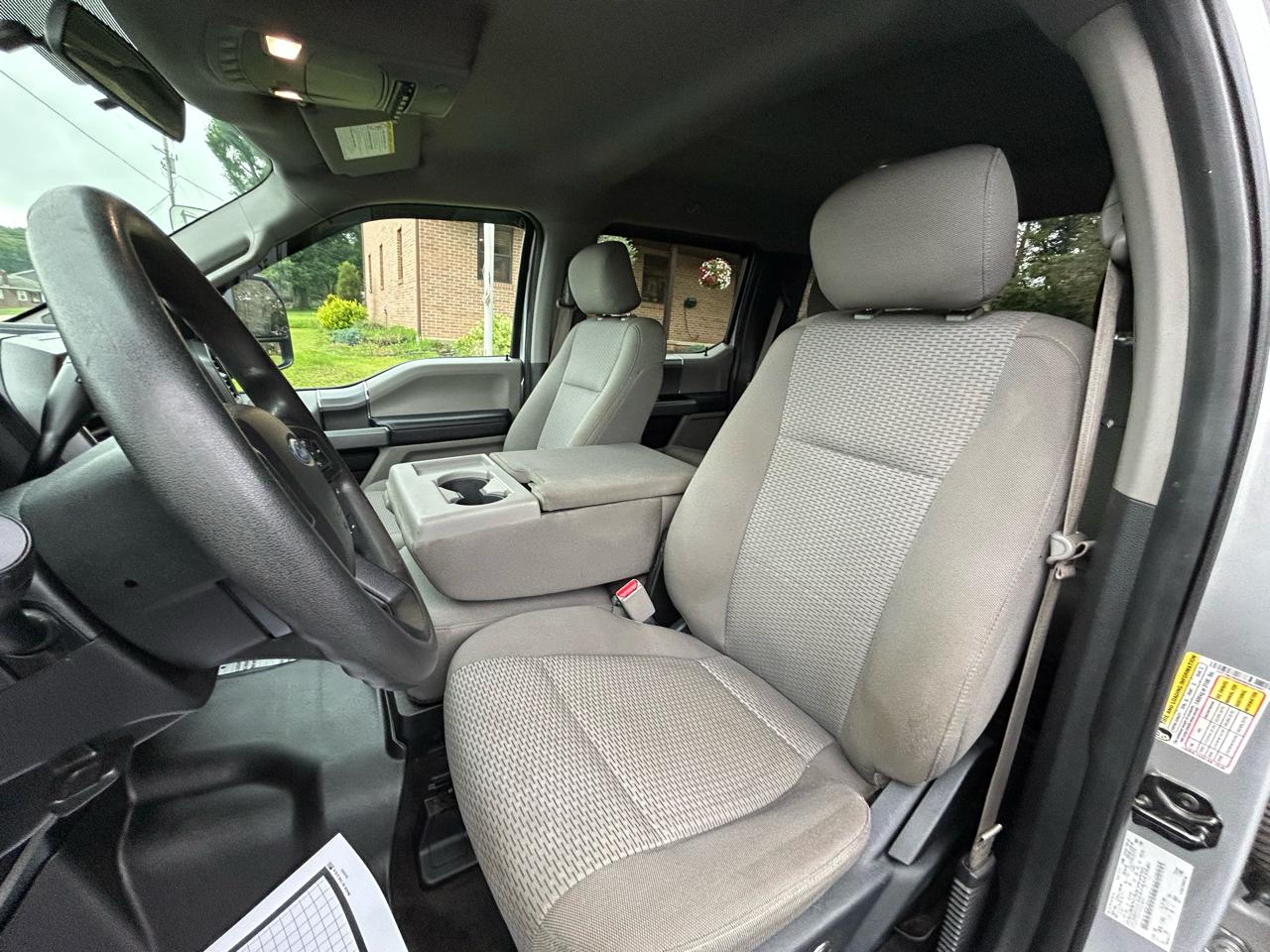 Ford Super Duty F-250 SRW 4WD Crew Cab 156" XLT 2017