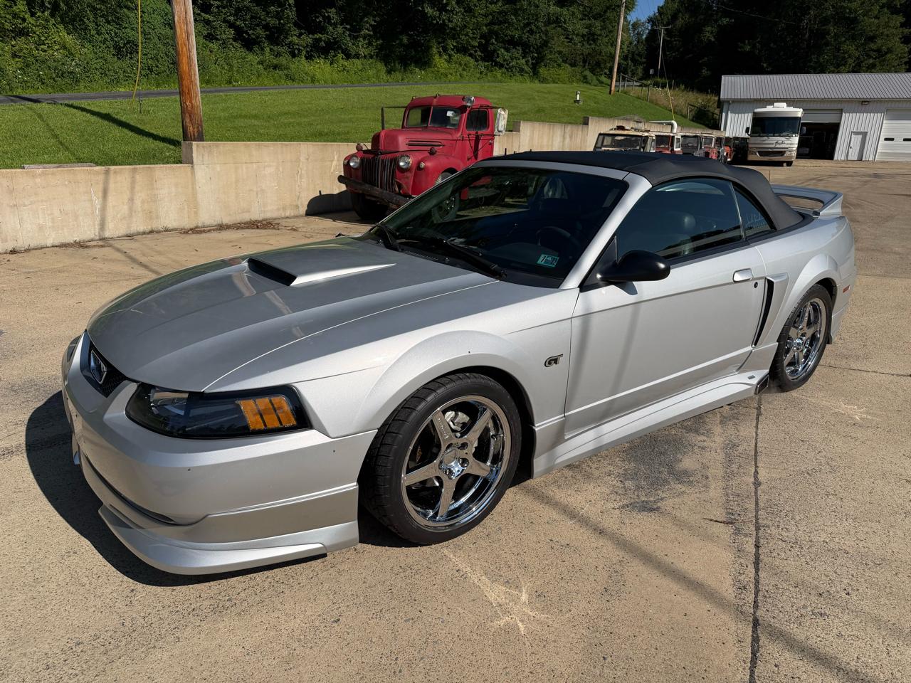 Ford Mustang 2dr Convertible GT 2000