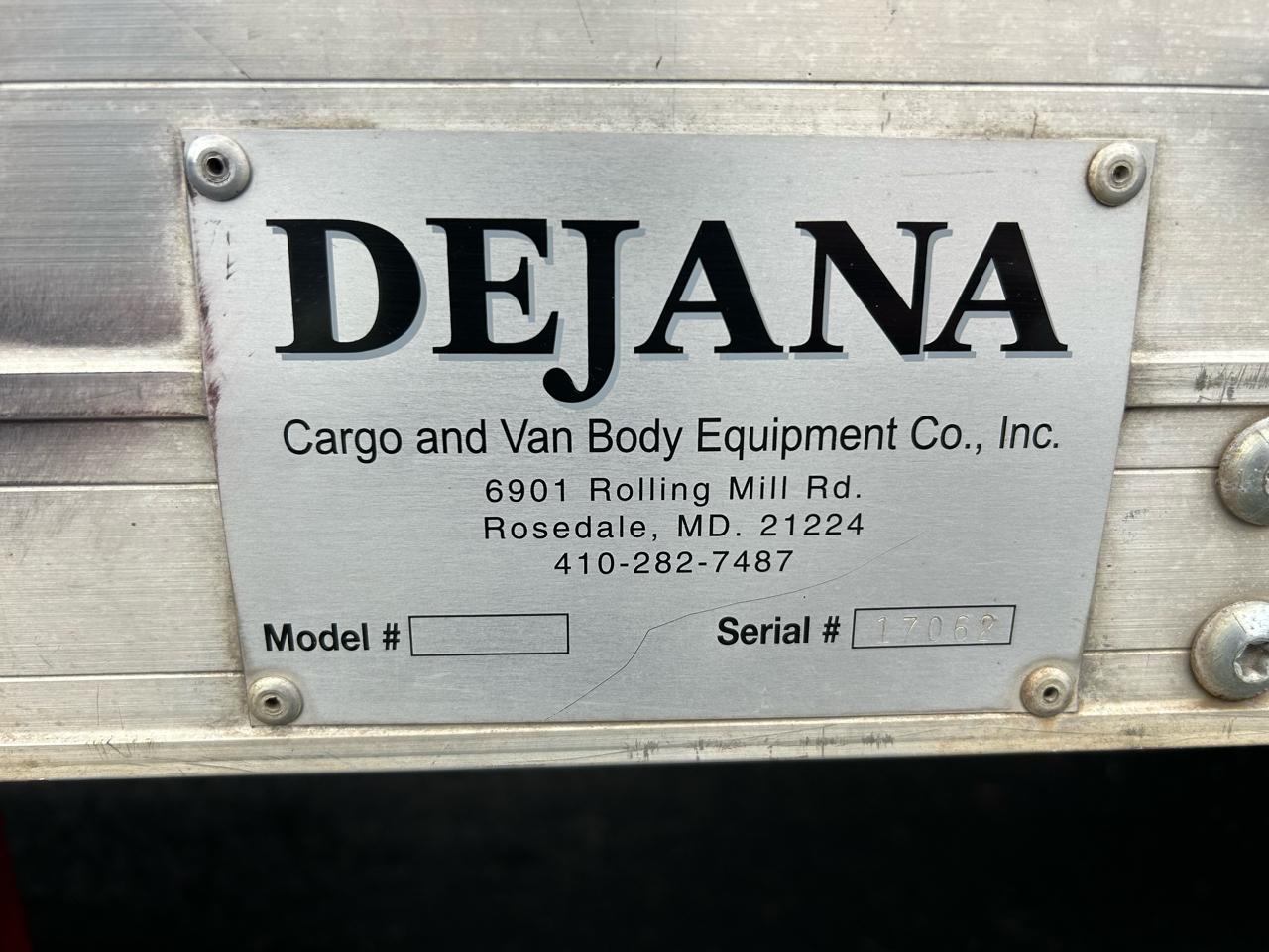 Ford Super Duty F-550 DRW 4WD Reg Cab 165" WB 84" CA XL 2015
