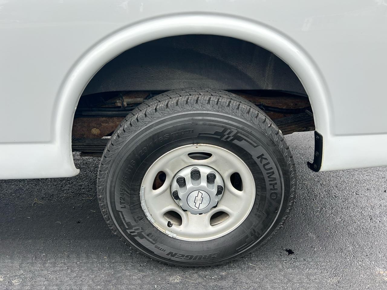 Chevrolet Express Cargo Van RWD 3500 135" 2017
