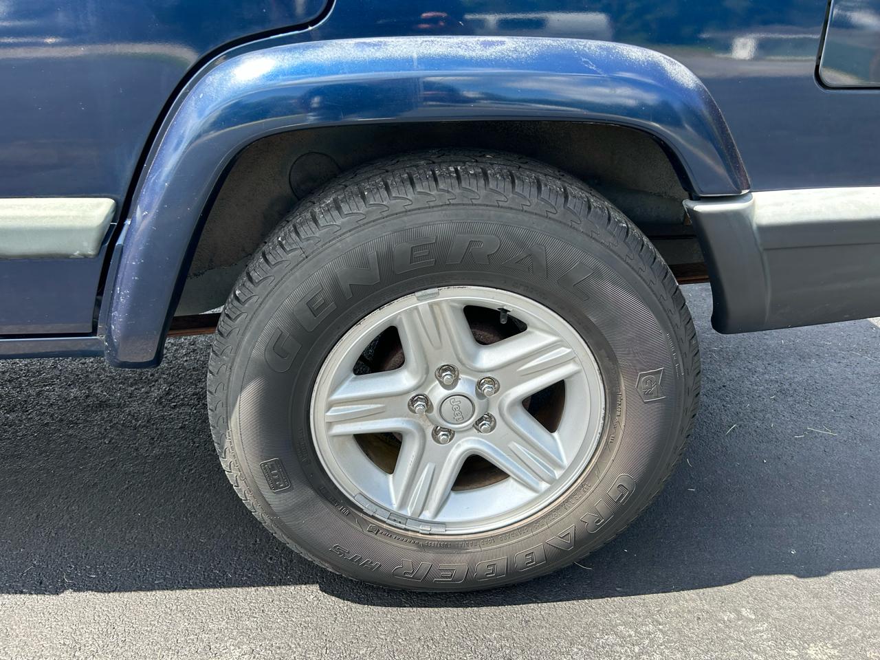Jeep Cherokee 4dr Police 4WD 2000