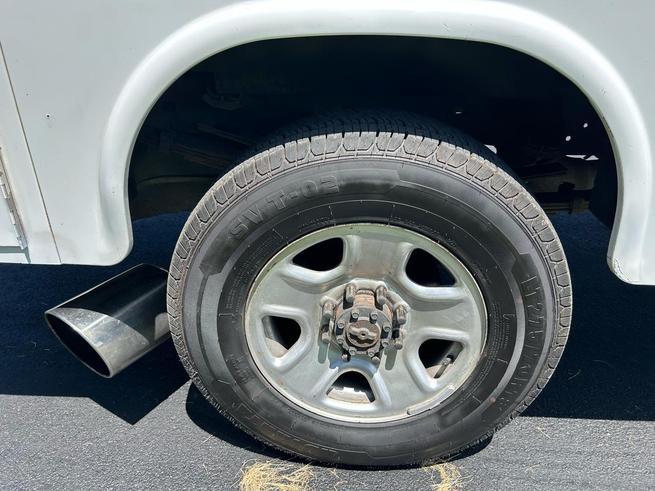 RAM 3500 4WD Reg Cab 143" WB 60" CA Tradesman 2014