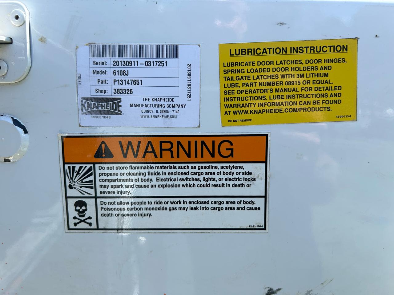 RAM 3500 4WD Reg Cab 143" WB 60" CA Tradesman 2014