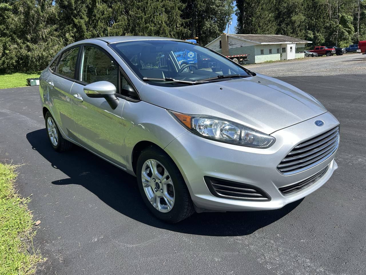 Ford Fiesta 4dr Sdn SE 2016