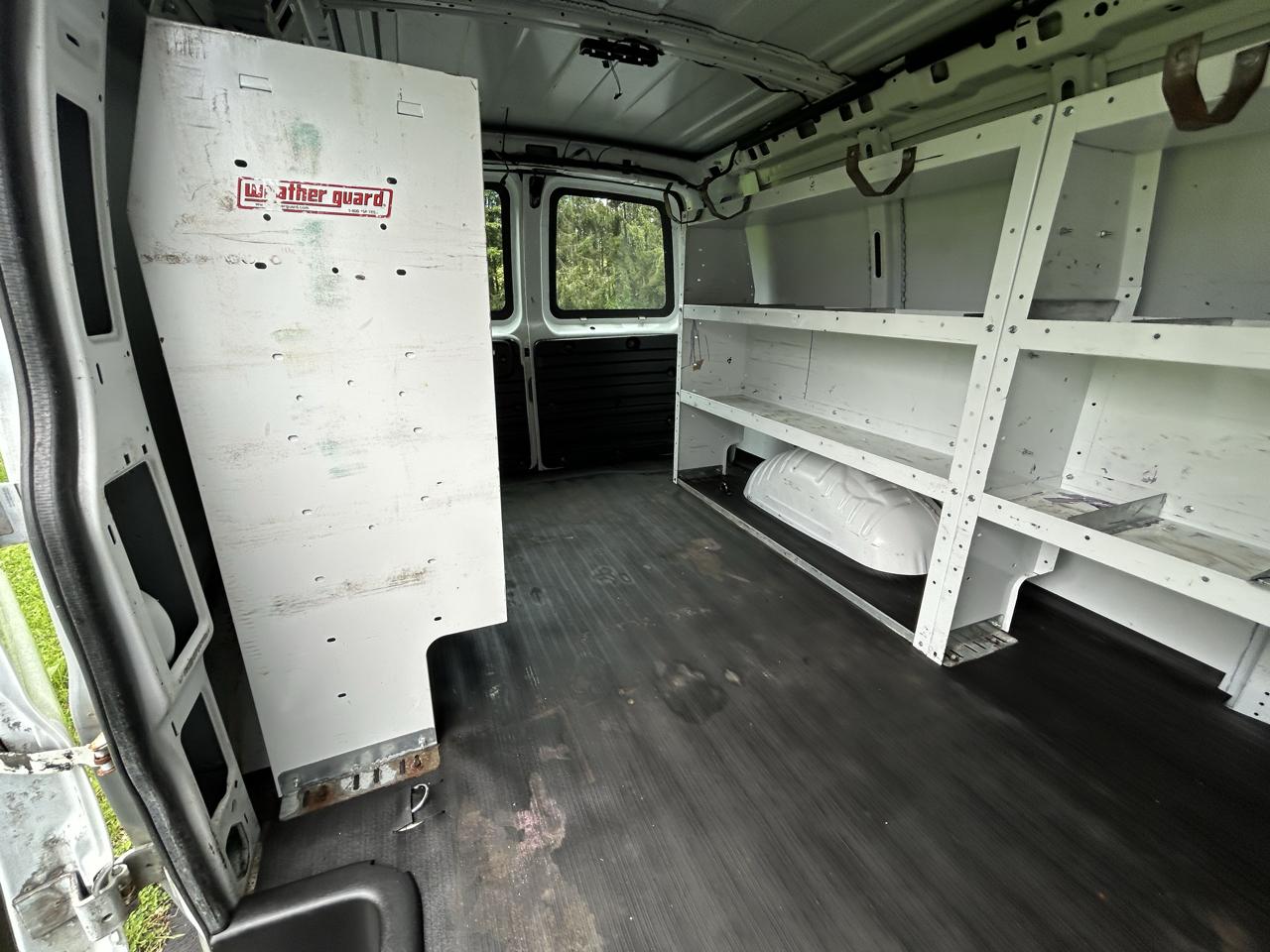 Chevrolet Express Cargo Van RWD 2500 135" 2020
