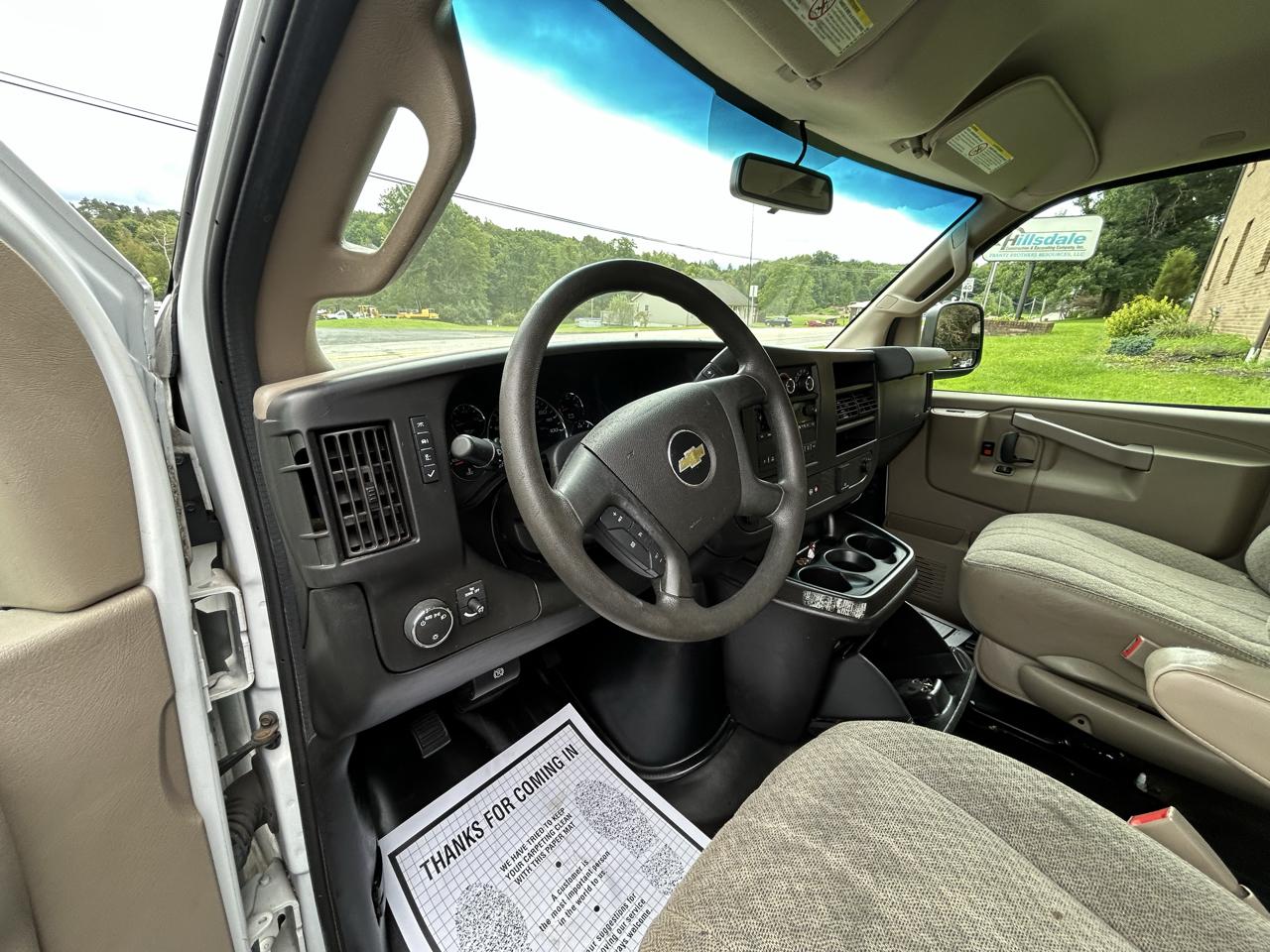 Chevrolet Express Cargo Van RWD 2500 135" 2020