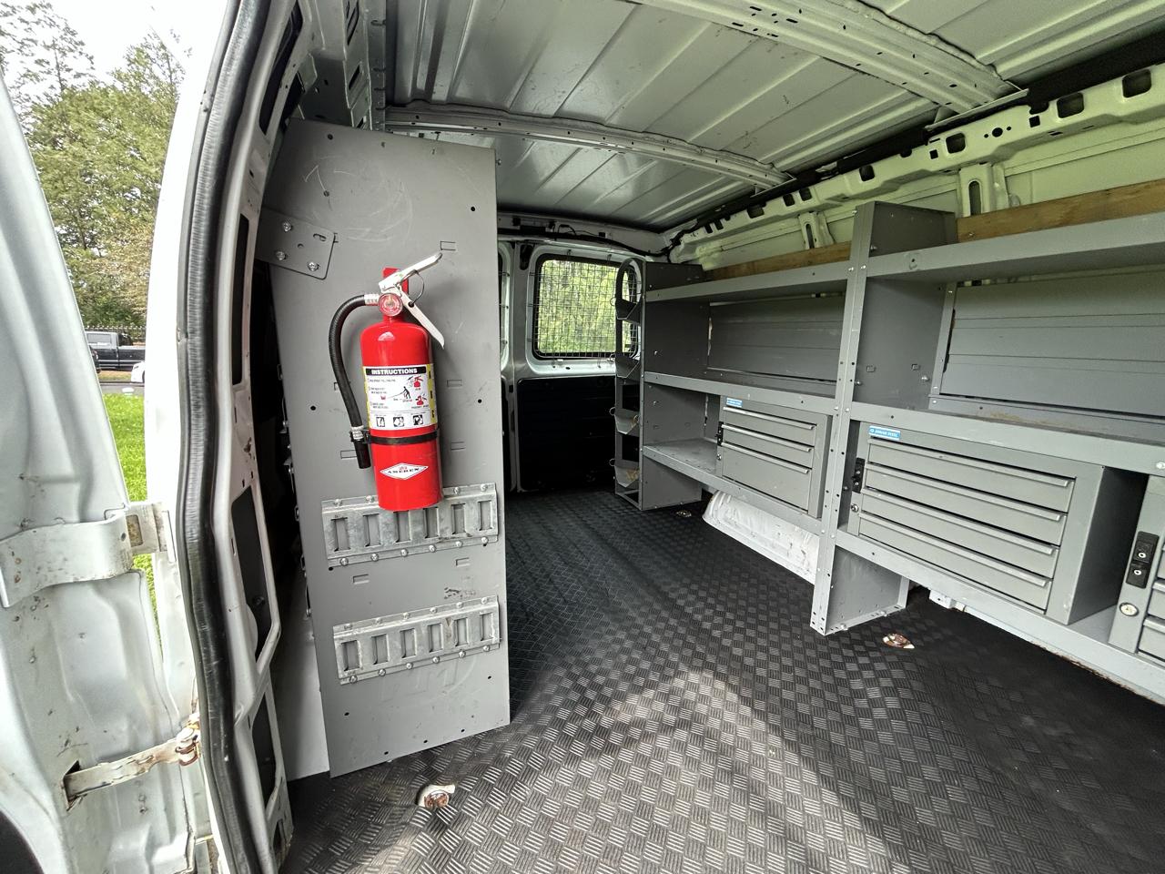 Chevrolet Express Cargo Van RWD 2500 135" 2019