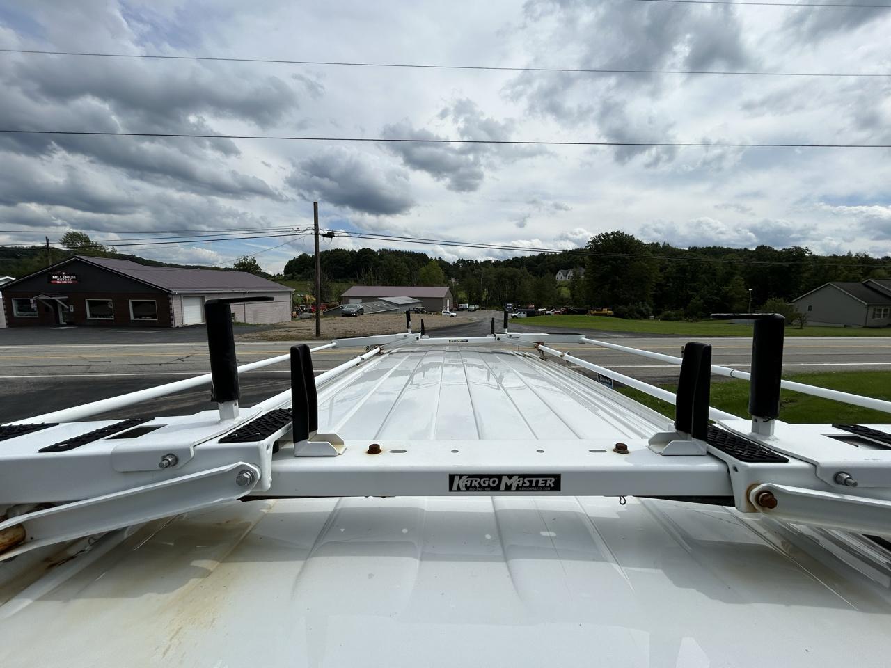 Chevrolet Express Cargo Van RWD 2500 135" 2019