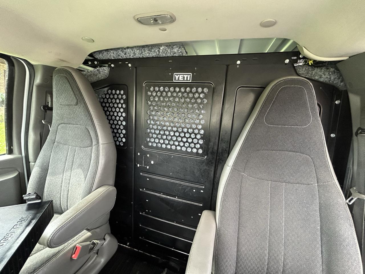 Chevrolet Express Cargo Van RWD 2500 135" 2019