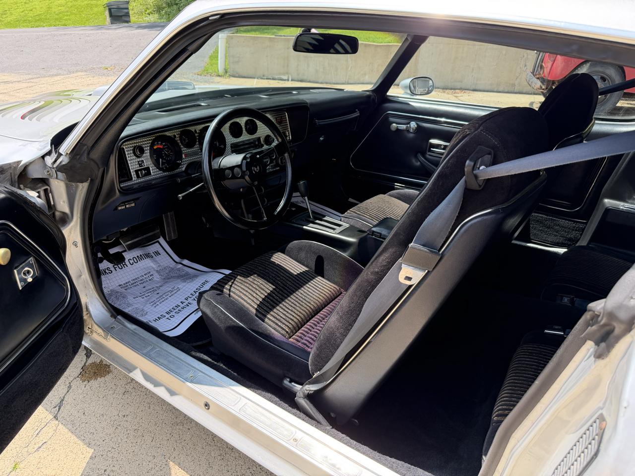 Pontiac Firebird 2dr Coupe Trans Am 1981