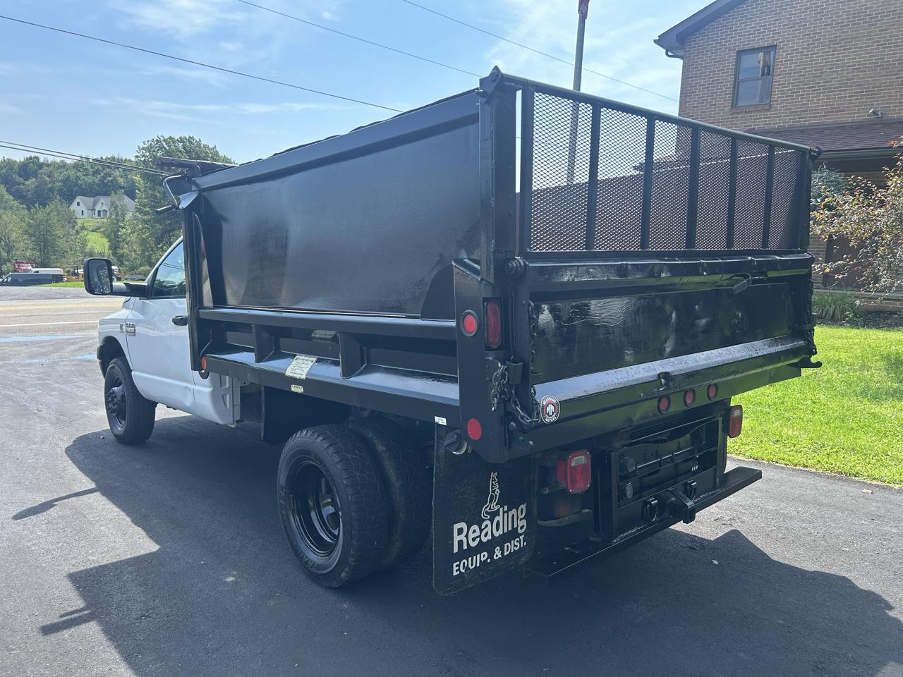 Dodge Ram 3500 2WD Reg Cab 60" CA 143.5" WB 2007