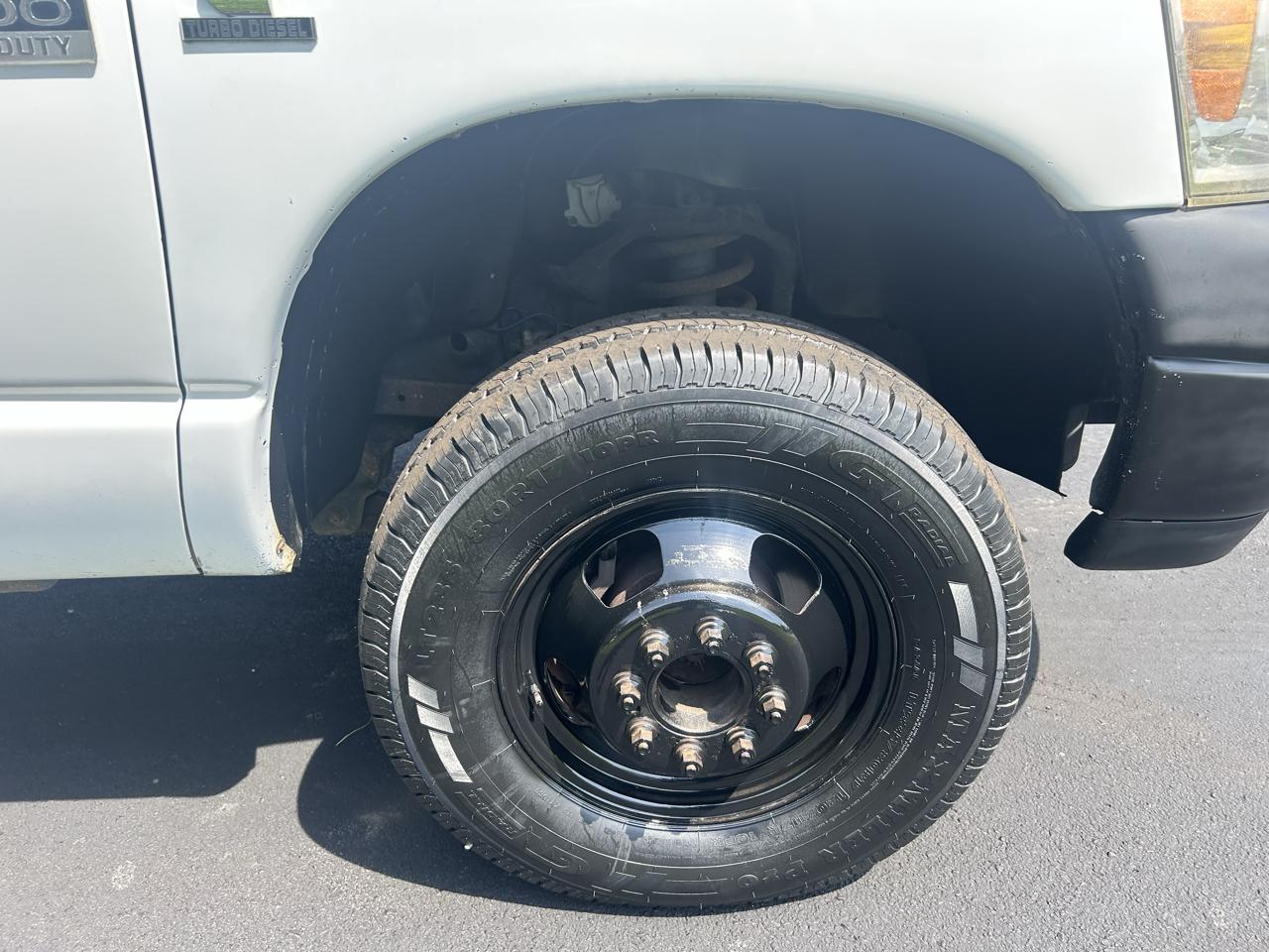 Dodge Ram 3500 2WD Reg Cab 60" CA 143.5" WB 2007