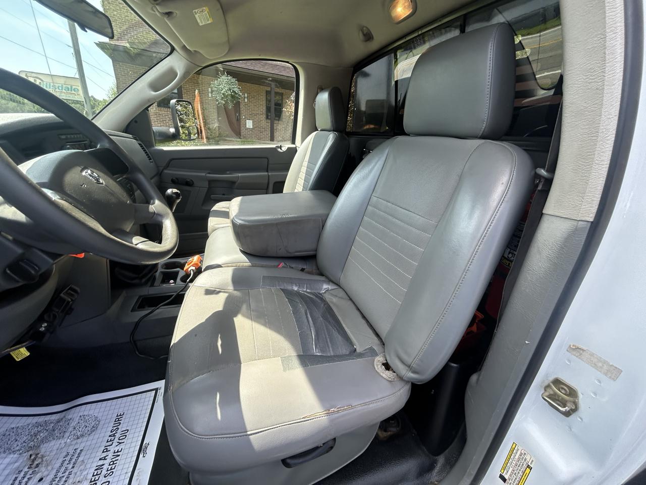 Dodge Ram 3500 2WD Reg Cab 60" CA 143.5" WB 2007