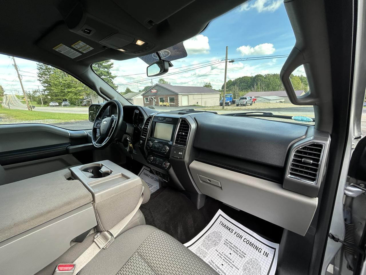 Ford F-150 4WD SuperCab 145" XLT 2015