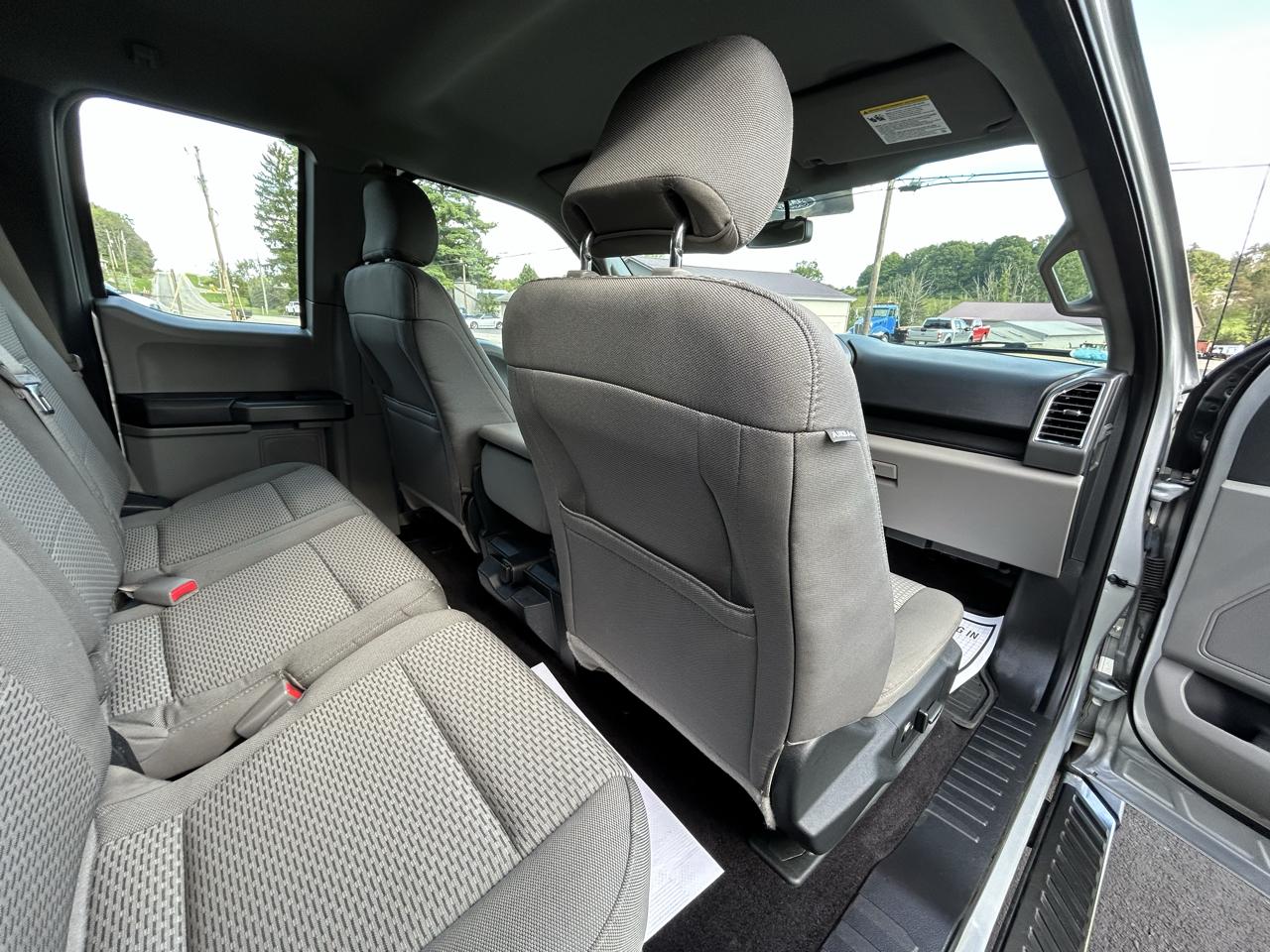 Ford F-150 4WD SuperCab 145" XLT 2015