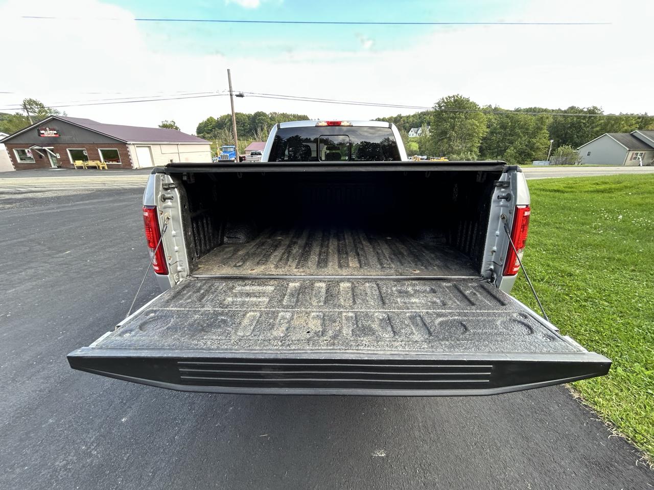 Ford F-150 4WD SuperCab 145" XLT 2015