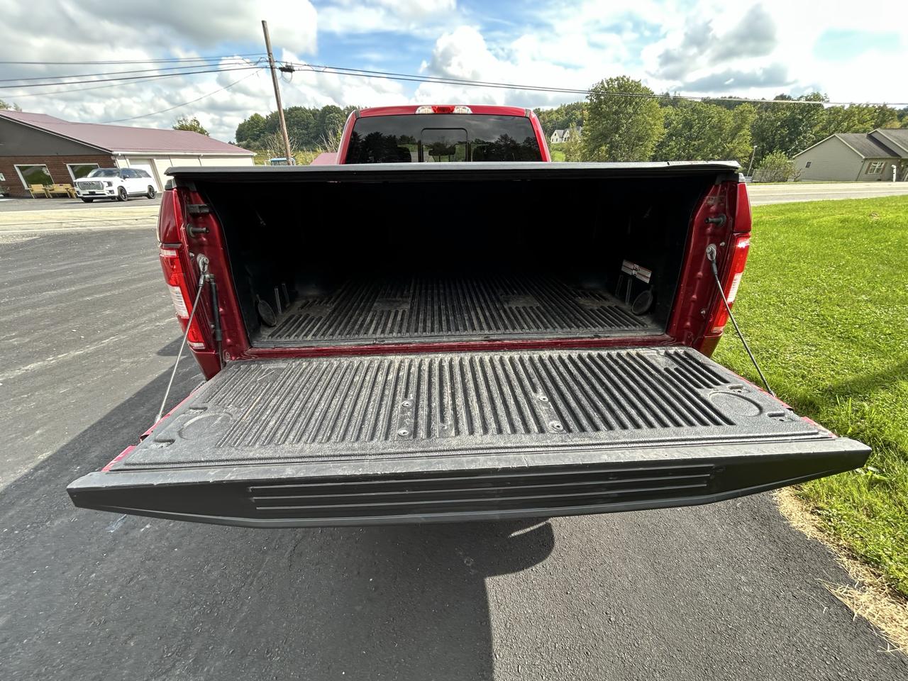 Ford F-150 4WD SuperCrew 157" XLT 2018