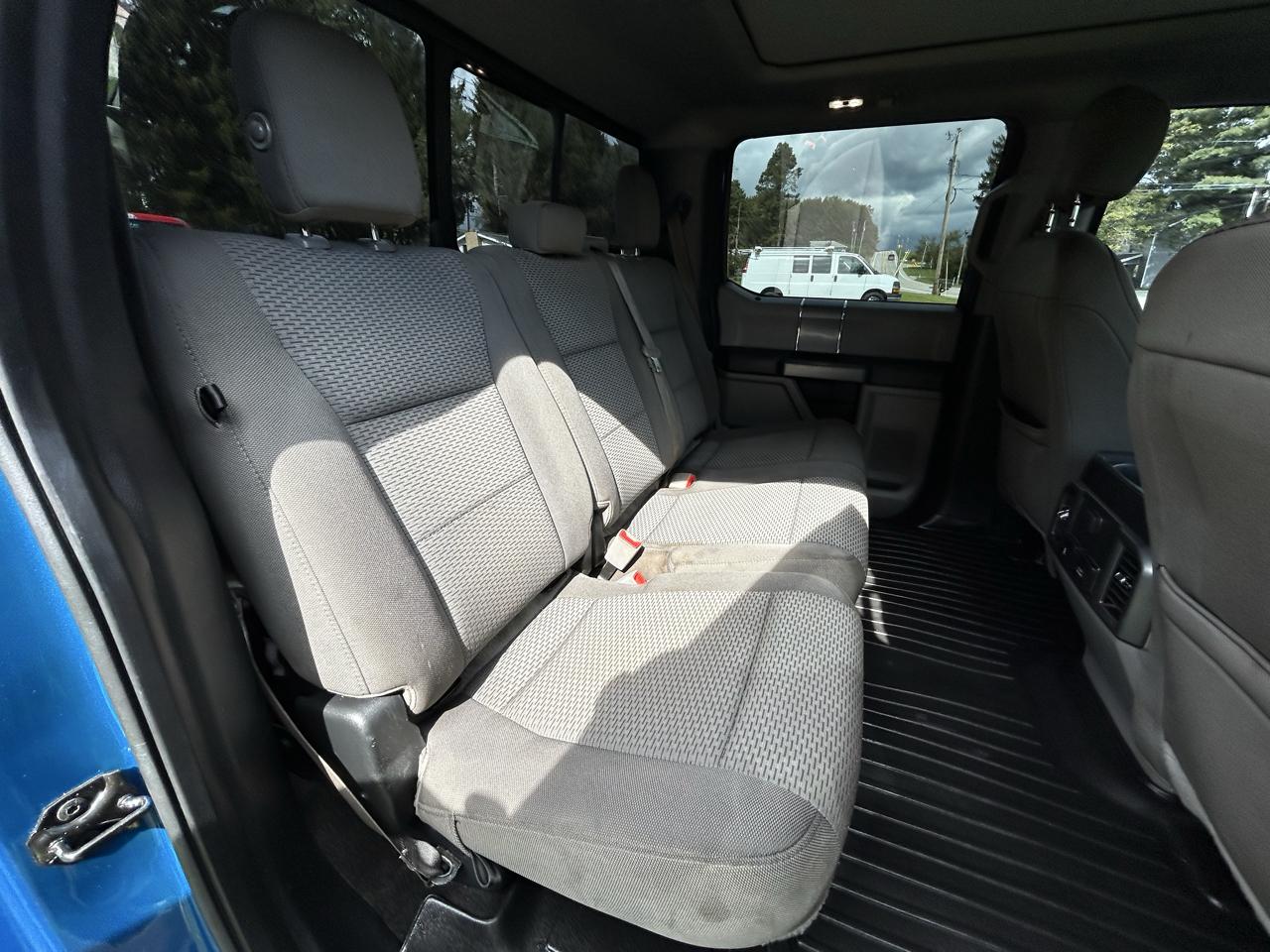 Ford F-150 4WD SuperCrew 145" XLT 2019