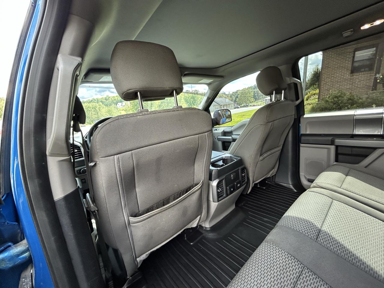 Ford F-150 4WD SuperCrew 145" XLT 2019
