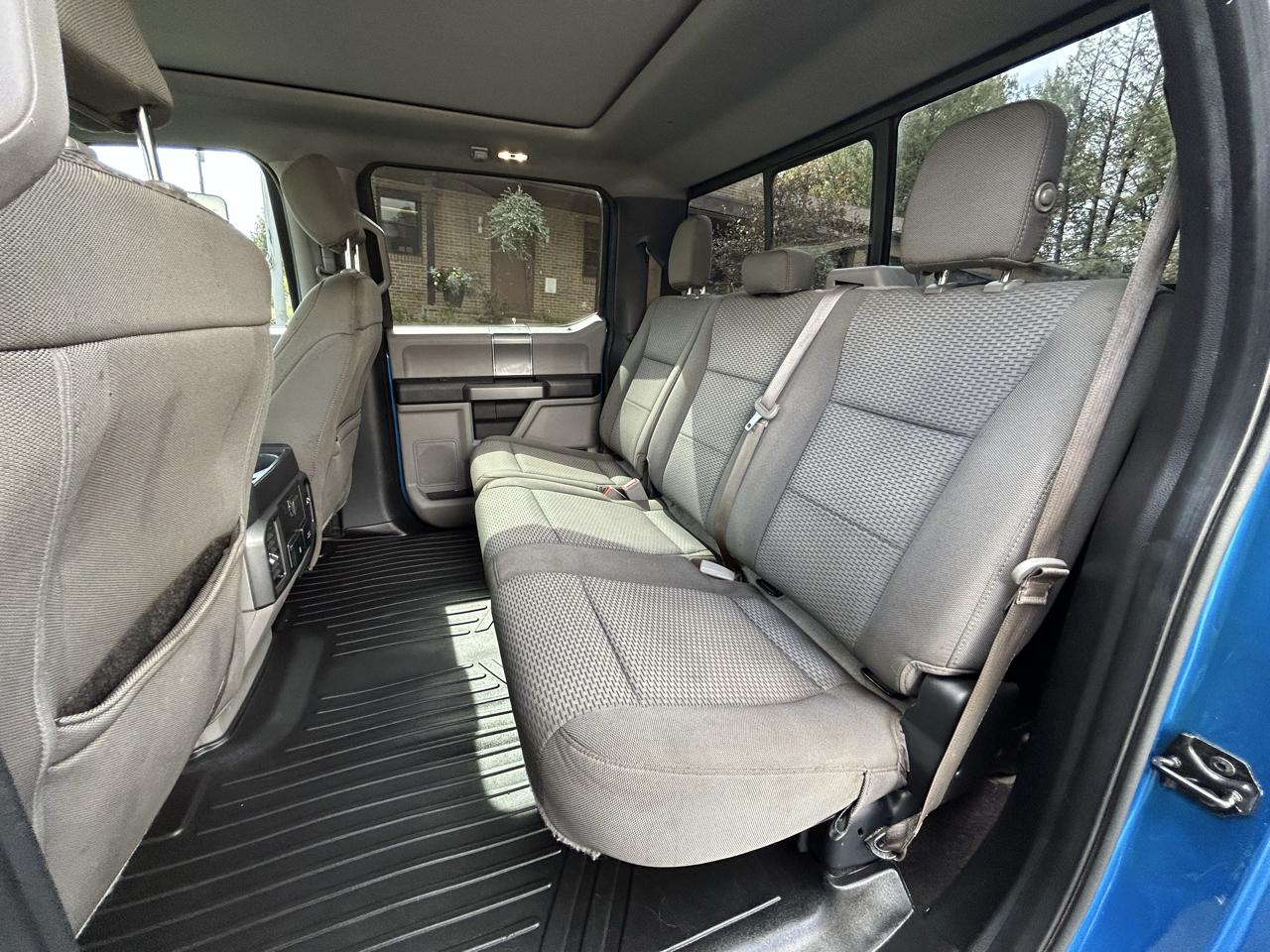 Ford F-150 4WD SuperCrew 145" XLT 2019