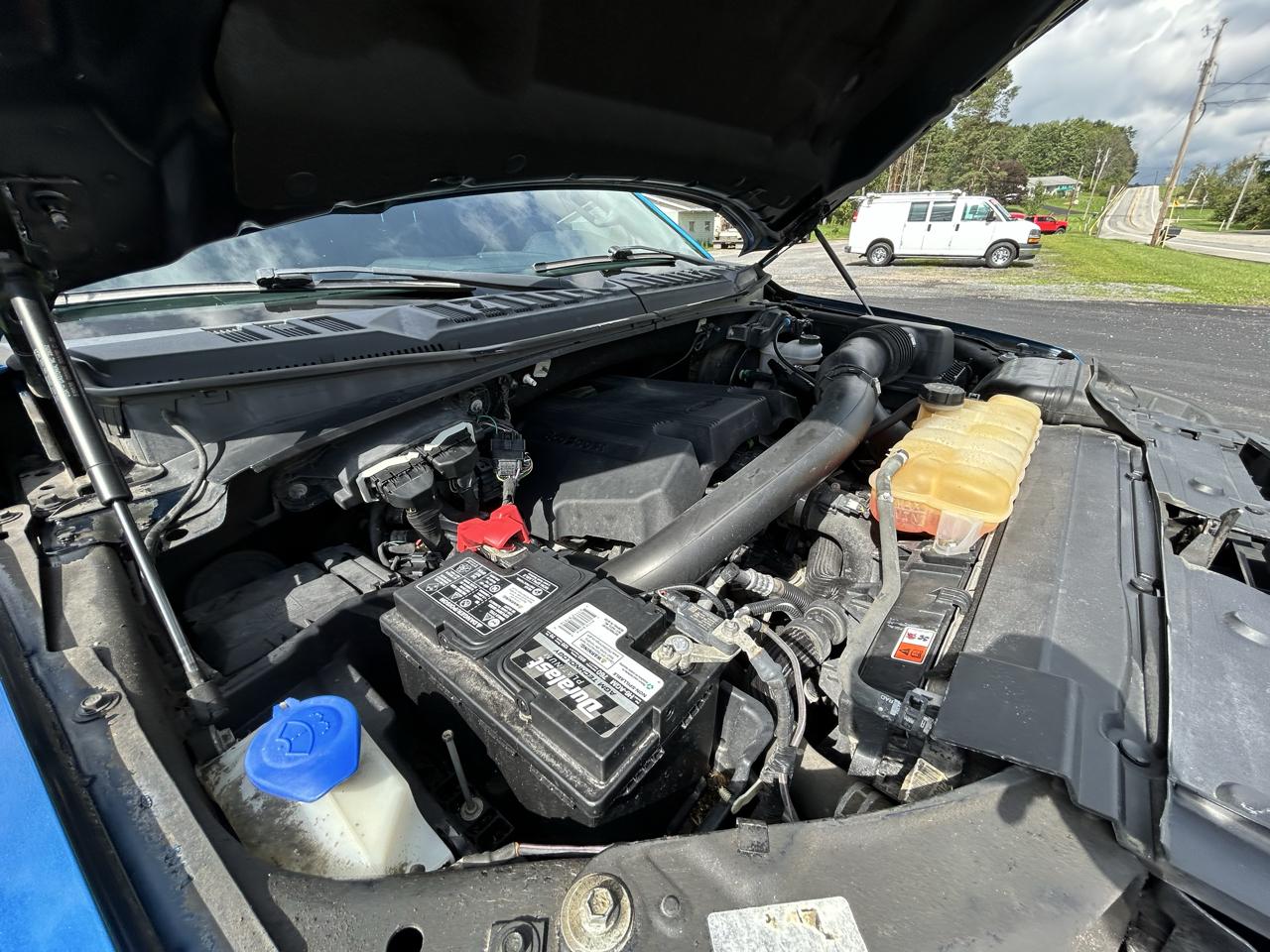 Ford F-150 4WD SuperCrew 145" XLT 2019