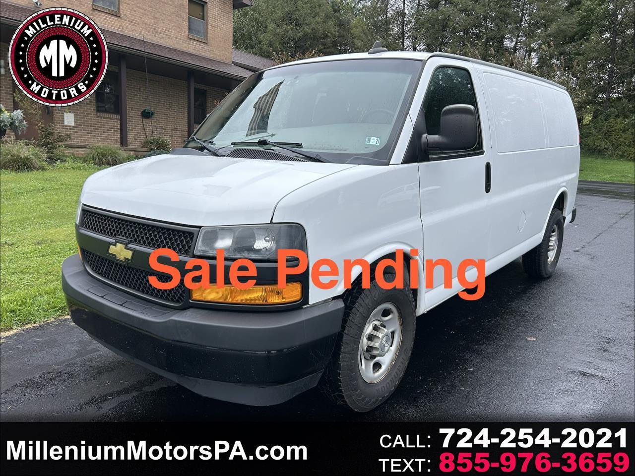 Chevrolet Express Cargo Van RWD 2500 135" 2020