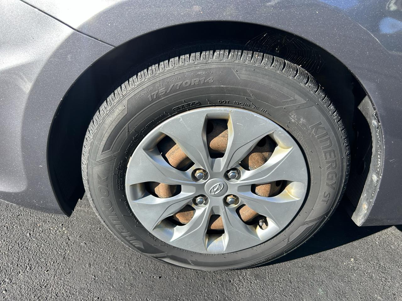 Hyundai Accent 5dr HB Auto SE 2016