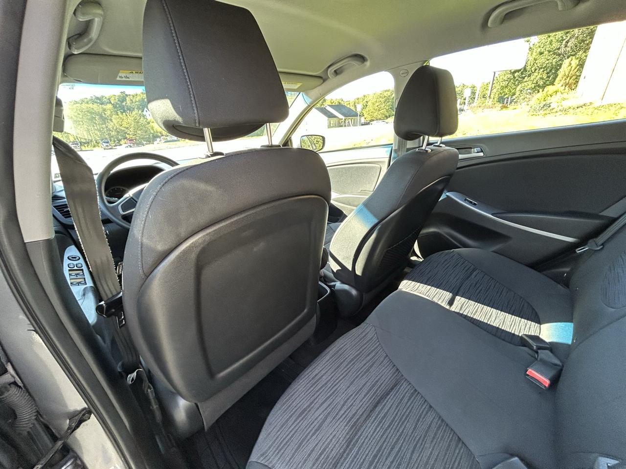 Hyundai Accent 5dr HB Auto SE 2016