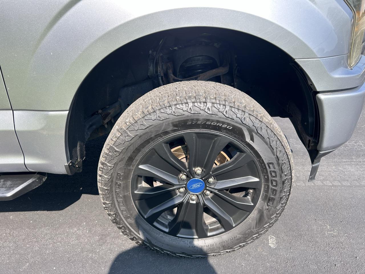 Ford F-150 4WD SuperCrew 145" XL 2020