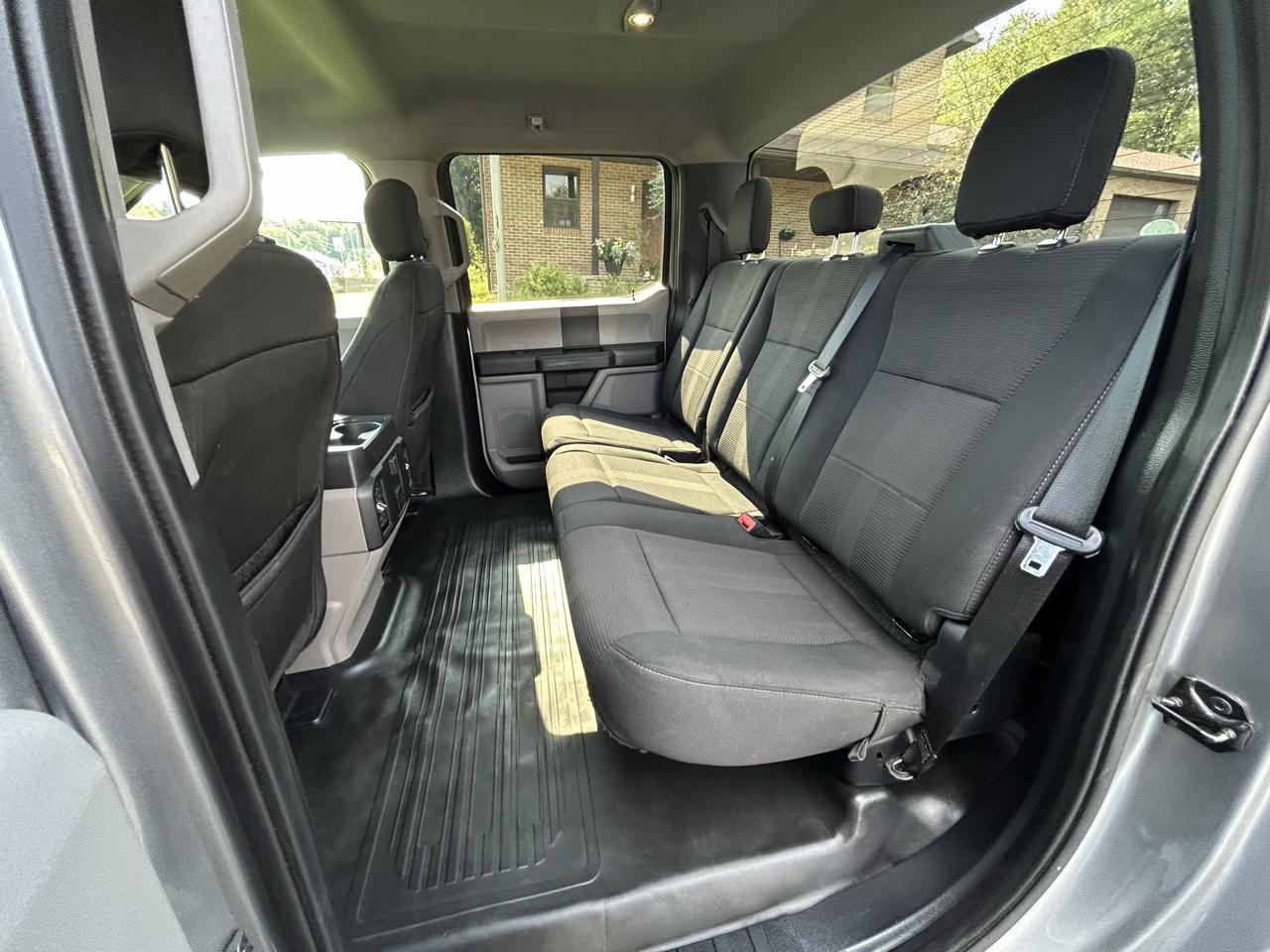 Ford F-150 4WD SuperCrew 145" XL 2020