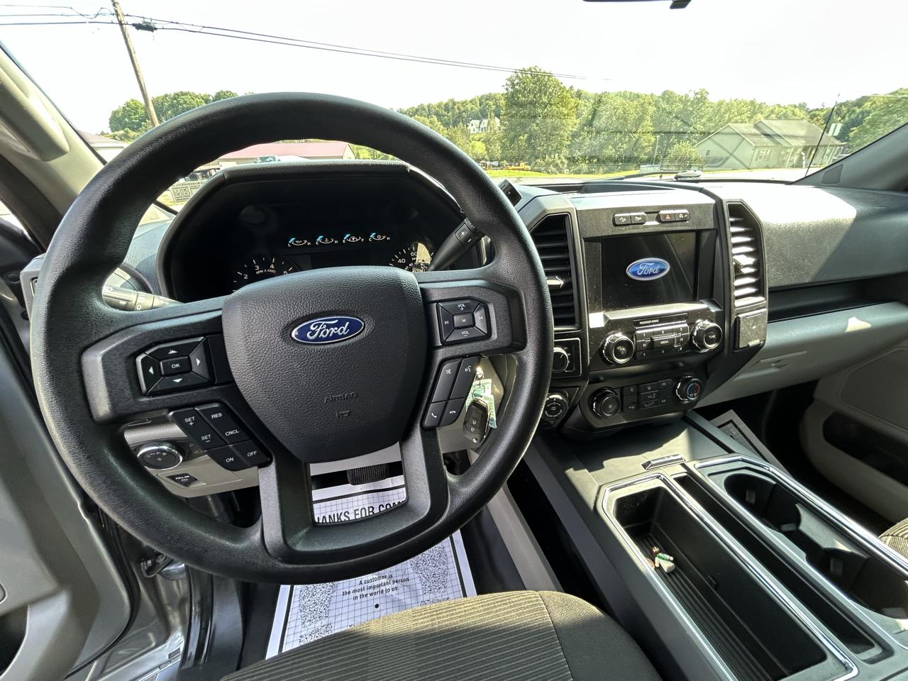 Ford F-150 4WD SuperCrew 145" XL 2020