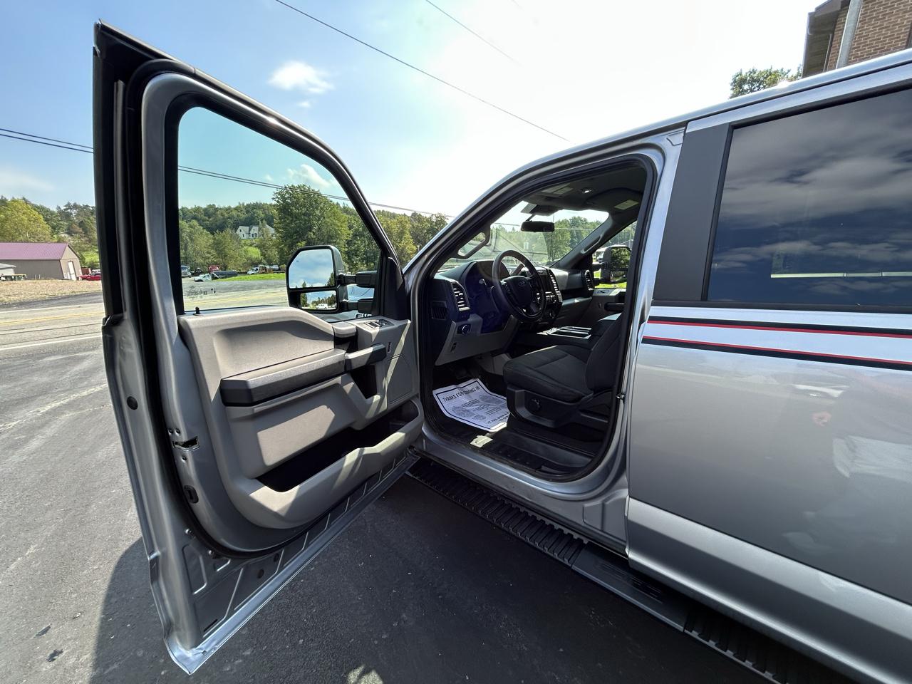 Ford F-150 4WD SuperCrew 145" XL 2020