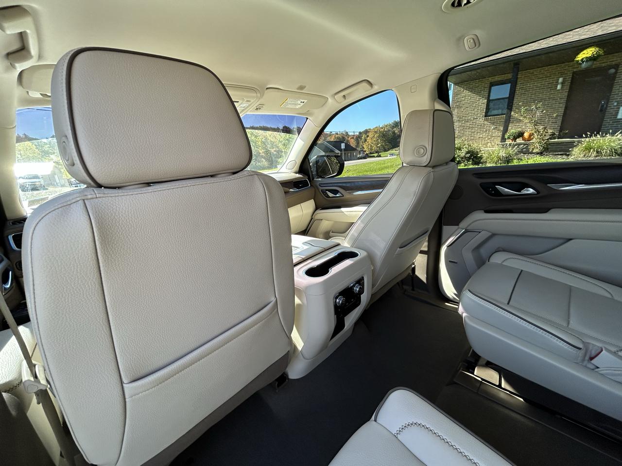GMC Yukon XL 4WD 4dr Denali 2022