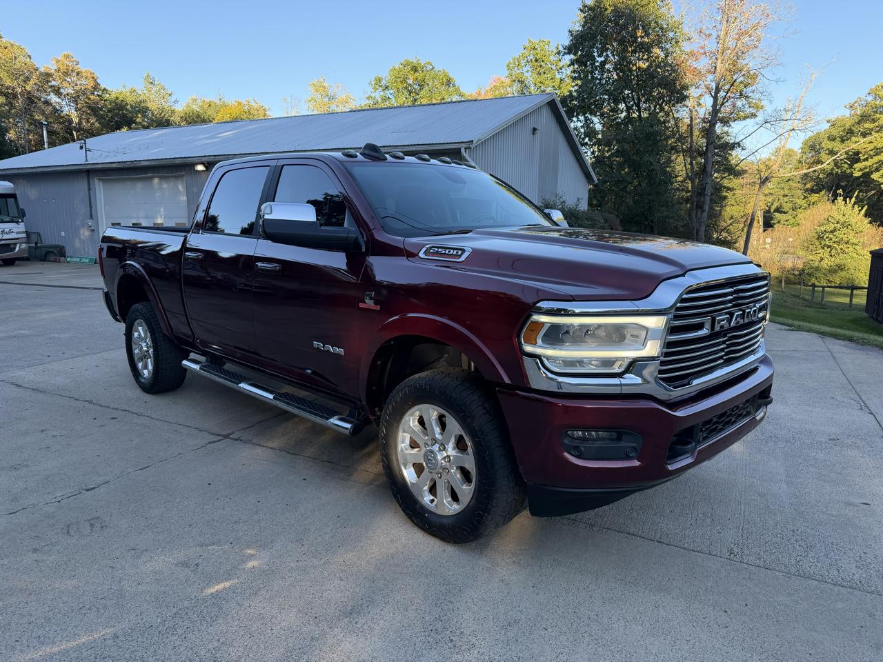 RAM 2500 Laramie 4x4 Crew Cab 6'4" Box 2020